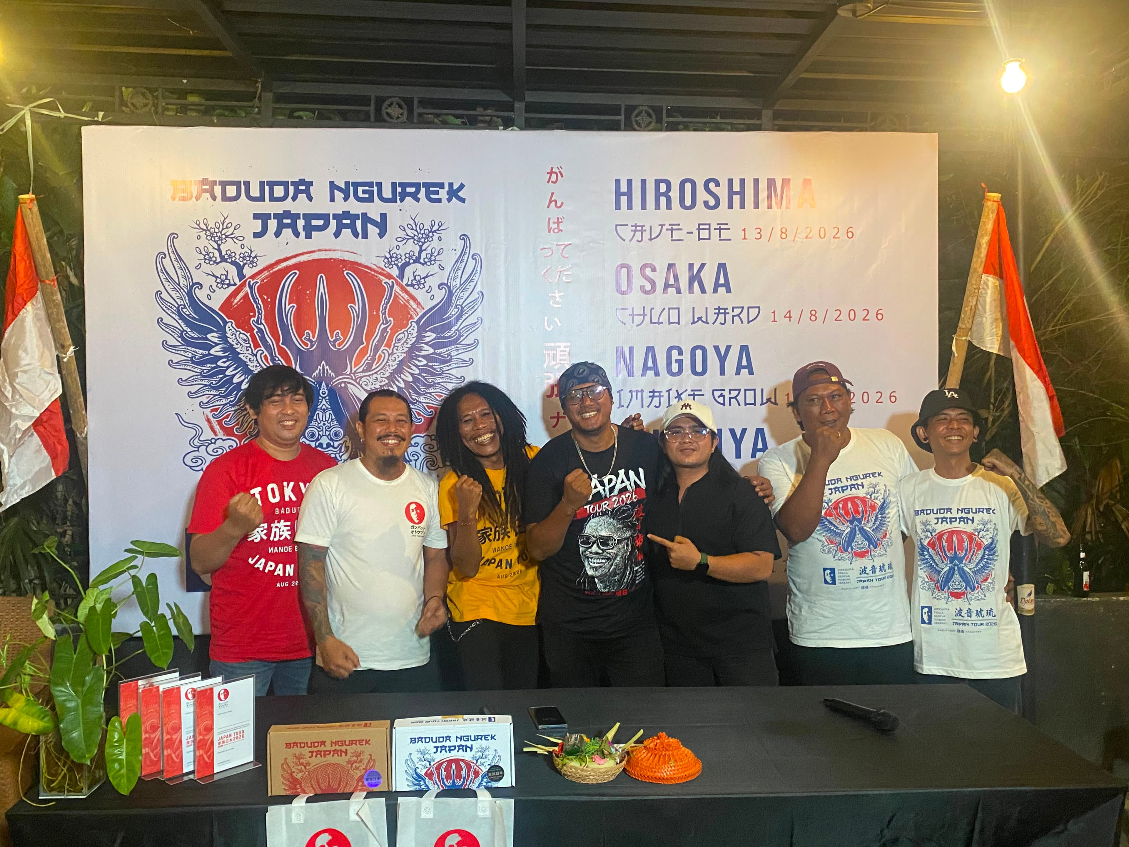 Konferensi pers Nanoe Biroe terkait Japan Tour 2026 di Pulau Nyama Denpasar.